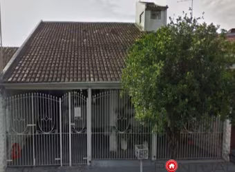 Casa para venda em Pólon de 180.00m² com 3 Quartos, 1 Suite e 3 Garagens