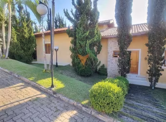 Casa para venda em Jardim Ana Estela de 185.92m² com 3 Quartos, 1 Suite e 4 Garagens