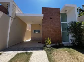 Casa para venda tem 85 metros quadrados com 3 quartos em Encantada - Eusébio - CE