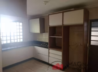 Casa com 3 quartos à venda na Rua Elísia Galhoto Weitz, 586, Jardim Dias I, Maringá, 95 m2 por R$ 379.000