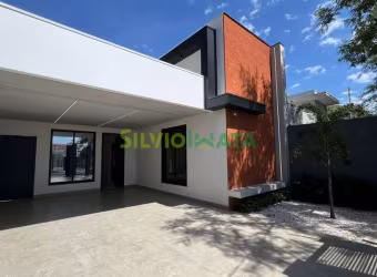 Casa de alto padrão à venda por R$ 1.380.000,00 na Zona 07 de Maringá-PR
