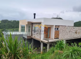 Casa à venda no bairro Praia do Siriú - Garopaba/SC