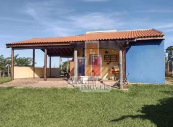 LINDA CHÁCARA COM POMAR.