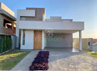 Casa térrea nunca habitada à venda no Condomínio Tauá  Tangará, 151m2 útil 270m2 de terreno, com 3