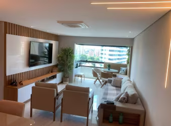 Apartamento REFORMADO | 130m² | 4 quartos - 2 suítes | em PARNAMIRIM - - Recife