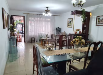 Casa de vila com 2 quartos à venda em Vila Elvira - SP