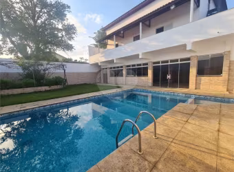 Sobrado com 4 quartos à venda em Interlagos - SP