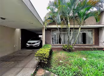 Casa térrea com 3 quartos à venda ou para locação em Brooklin Paulista - SP