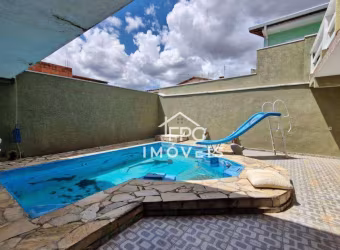 Casa com 3 dormitórios à venda, 300 m² por R$ 900.000,00 - Planalto de Atibaia - Atibaia/SP