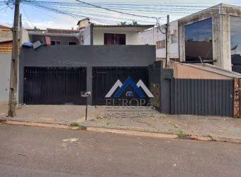 Casa com 9 dormitórios à venda, 452 m² por R$ 950.000,00 - Bancários - Londrina/PR