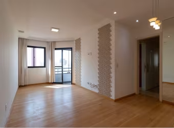 Ótima oportunidade na Saúde! Este apartamento totalmente reformado no Edifício Saint Patrick é a escolha perfeita para quem busca conforto, praticidade e uma excelente localização.