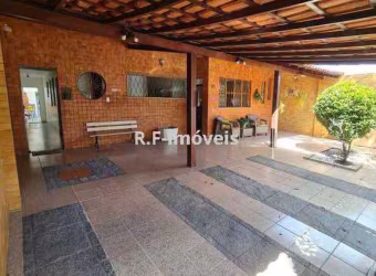 Casa em condomínio fechado com 3 quartos à venda na Rua Nova Sardenha, Vila Valqueire, Rio de Janeiro, 191 m2 por R$ 870.000