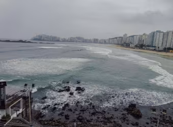 Pitangueiras - Frente total ao mar - Linda vista - 502 m² úteis - Garagem no prédio.