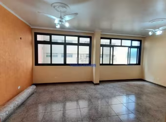 Apartamento com 3 quartos para alugar na Avenida Presidente Wilson, --, José Menino, Santos por R$ 5.500