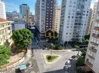 Apartamento Padrão, 4 Dormitórios.