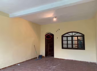Sobrado com 3 dorms, Estação, Itaquaquecetuba - R$ 320 mil, Cod: 674