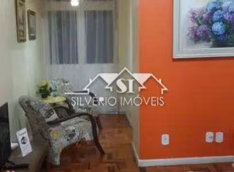 Apartamento- Petrópolis, Centro