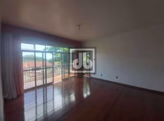 Casa em condomínio fechado com 3 quartos à venda na Rua Sernambi, Pechincha, Rio de Janeiro, 316 m2 por R$ 990.000