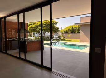Casa com 3 dormitórios à venda, 322 m² por R$ 2.400.000,00 - Condomínio Santa Monica - Itu/SP