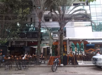 Salas à venda em Icaraí - RJ