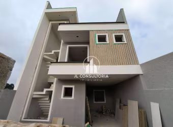 Sobrado com três quartos/suíte e terraço com ótimo padrão de acabamento