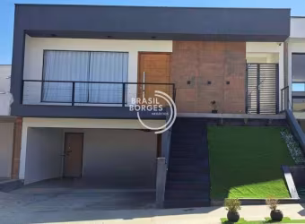 LINDA CASA NO CONDOMINIO SUNLAKE - 3 QUARTOS