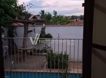 Casa com 2 quartos à venda no Parque Santa Bárbara, Campinas , 201 m2 por R$ 900.000