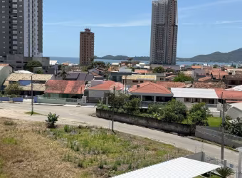 APARTAMENTO NO CENTRO DE PENHA, com vista mar e pronto para morar