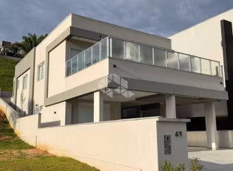 Casa Sobrado em Condomínio Mirante Camboriú