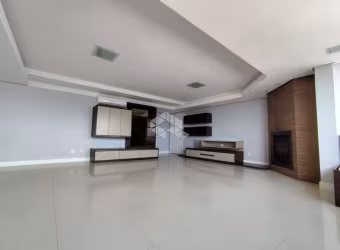 APARTAMENTO AMPLO
