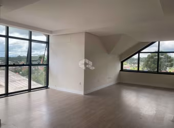 A venda apartamento de 2 dormitórios sendo 2 suítes, localizado a 400 metros da Catedral de Pedra.
