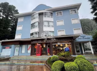Apartamento 4 dormitórios sendo 3 suítes.