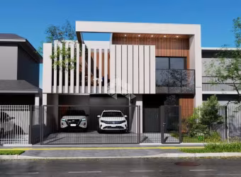 Casa/Sobrado em construção no Bairro Igara com 3 suítes, uma com sacada.