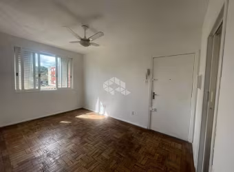 3 Dormitorios no Bairro Partenon - vaga rotativa - na Avenida Bento Goncalves
