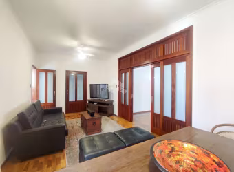 Casa Térrea de 4 Dormitórios na Av. Benno Mentz, Porto Alegre