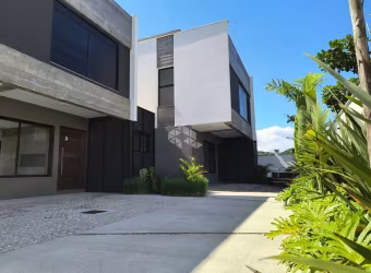 * Última unidade disponível ** Casa no Residencial Vila Açores no bairro Ambrósio em Garopaba-SC