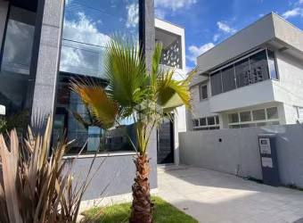 Casa sobrado com 03 dormitórios no Condomínio Primavera em Gravataí