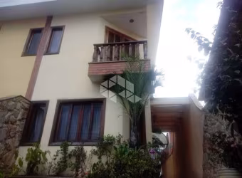 Casa com 3 dormitórios à venda, 242 m² por R$ 1.000.000,00 - Cidade Patriarca - São Paulo/SP