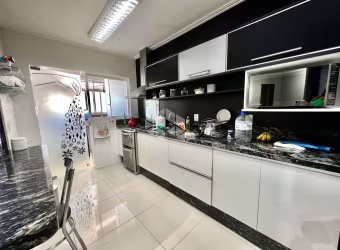 Apartamento com 3 dormitórios no bairro Centro