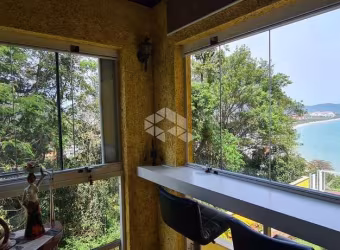 Apartamento a venda  em Canajurê com maravilhosa  vista mar