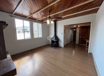 APARTAMENTO 3 DORMITORIOS NO MENINO DEUS