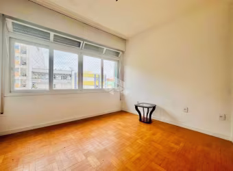 Apartamento 3 dormitórios, 1 suíte, Bairro Rio Branco, Porto Alegre.