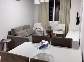 Apartamento 1 dormitório com vaga coberta em Gramado