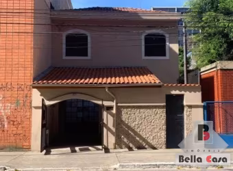 Venda de 02 residências  n o mesmo terreno, 250m2 área construída e garagem para 07 carros