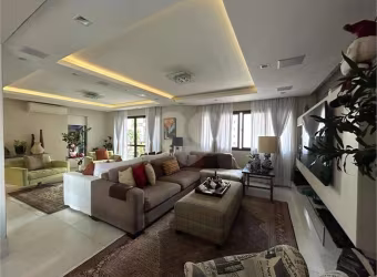 Apartamento com 4 quartos à venda em Jardim Europa - SP