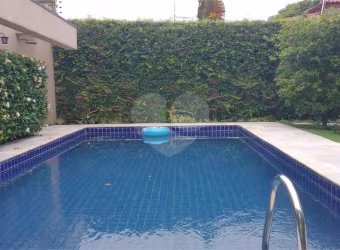Casa a venda na Granja Julieta com 495m² de terreno.