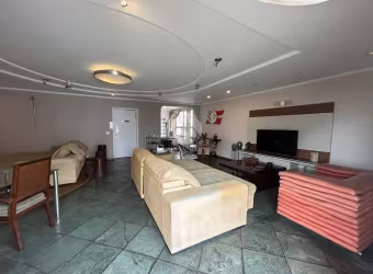 Apartamento à venda, 4 quartos, 2 suítes, 2 vagas, Gonzaga - Santos/SP