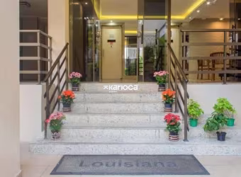 Vendo flat em ótima localização na Praça Saenz Pena