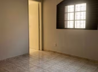 Excelente oportunidade de locação: Casa com 3 quartos, 1 suíte e vaga de garagem no Jardim Nazareth, São José do Rio Preto-SP!