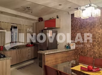 Casa Térrea na Vila Maria - 3 Dormitórios, Suíte, Churrasqueira e Vagas para 4 Veículos